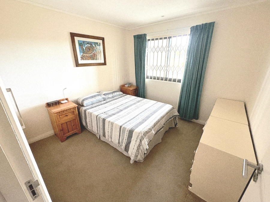 To Let 2 Bedroom Property for Rent in Humewood Eastern Cape